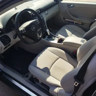 Mercedes-Benz Clase C 2005 Automático