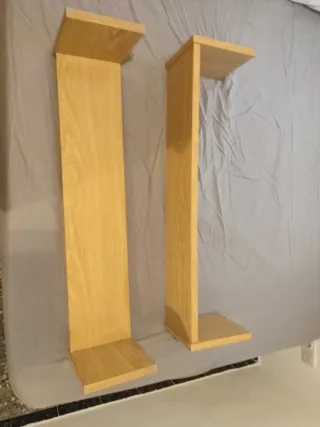 Estanterías de madera (2 unidades)