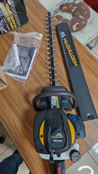 McCulloch ErgoLite 6028 Cortasetos Gasolina