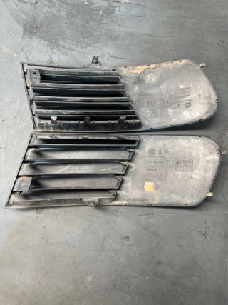 Tapas antiniebla Seat Ibiza originales.