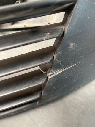 Tapas antiniebla Seat Ibiza originales.