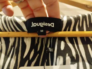 Vestito Desigual corto fantasia zebra