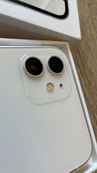 iPhone 12 Blanco 128GB + Caja + Cristal