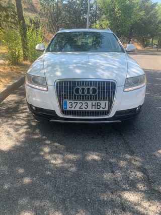 Audi A4 Allroad 2011