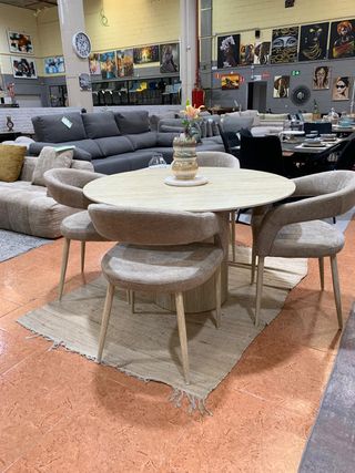 Mesa comedor T26 + 4 sillas N007