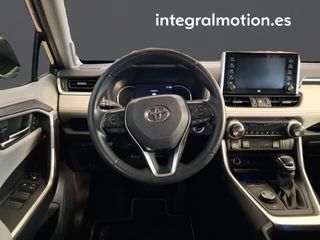 Toyota Rav4 2.5l 220H Luxury