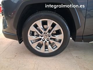 Toyota Rav4 2.5l 220H Luxury