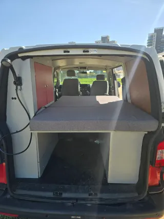 Volkswagen Transporter T5 2011