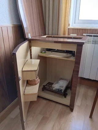 Máquina de coser Sigma antigua.