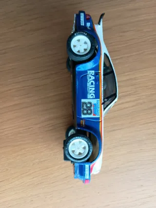 Coche Scalextric Porsche Carrera