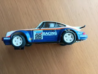 Coche Scalextric Porsche Carrera