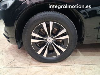 Volvo XC60 2.0 B4 D AWD Momentum Pro Auto