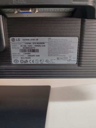 Monitor LG FLATRON L1919S da 19 pollici