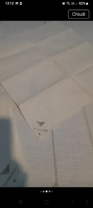 Tovaglia e tovaglioli in lino ricamato