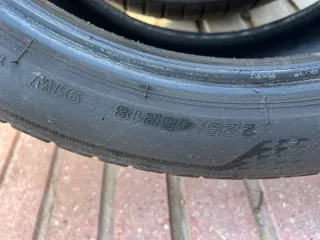 Bridgestone 225/45/18 91W Neumático