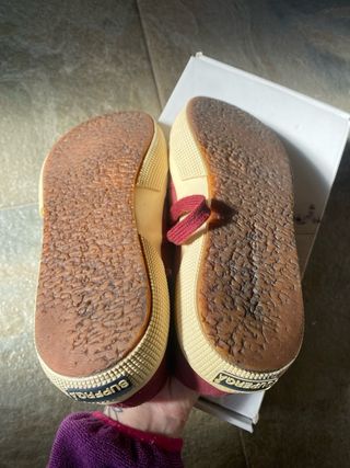 Zapatillas Superga color Burdeos T.35