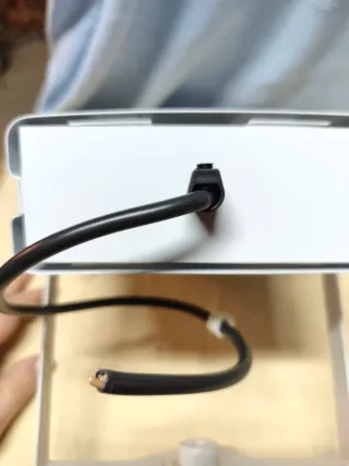 Faretto snodabile bianco con lampadina