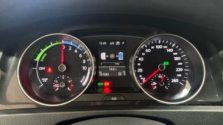 Volkswagen Golf VII GTE 2015