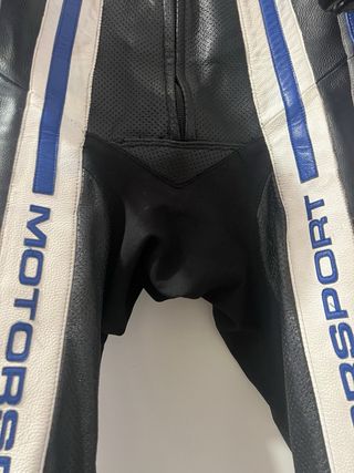 Mono Cuero SPIDI Talla 50 una pieza ,hombre .