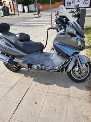 Suzuki Burgman 650cc 2006 671386690