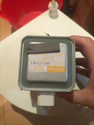 Magnetrón para microondas