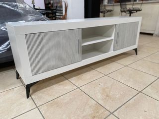 Mueble Bajo TV Blanco y Gris