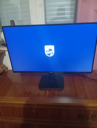 Monitor Philips 24 FHD 100Hz pantalla gaming
