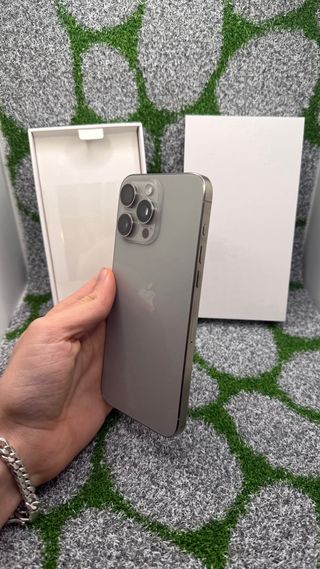 iPhone 15 Pro 128gb Natural - Batteria 94%