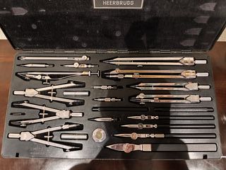 COMPÁS WILD HEERBRUGG -SUIZA- 24 ELEMENTOS