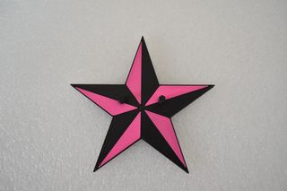 Peanas y soportes para muñecas Bratz