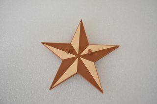 Peanas y soportes para muñecas Bratz