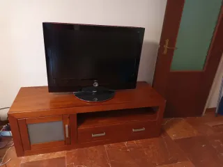 Mueble TV madera con cristal