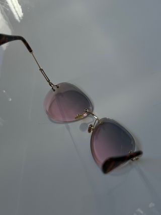 Gafas de sol transparentes ovaladas