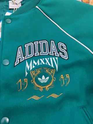 Chaqueta Adidas Béisbolera Verde