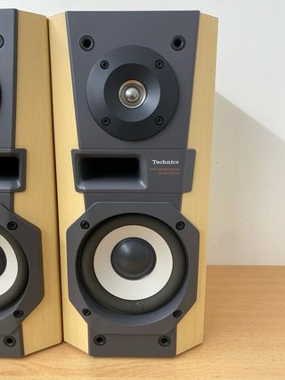 Altavoces Technics SB-HD510 - LEER