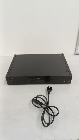 Reproductor Blu-ray Panasonic W8Y2810