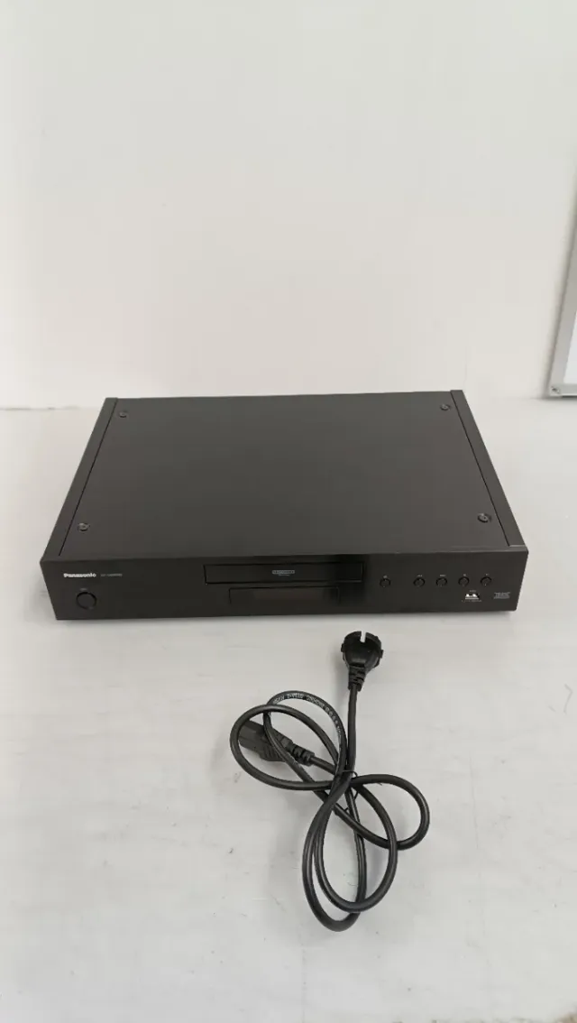 Reproductor Blu-ray Panasonic W8Y2810