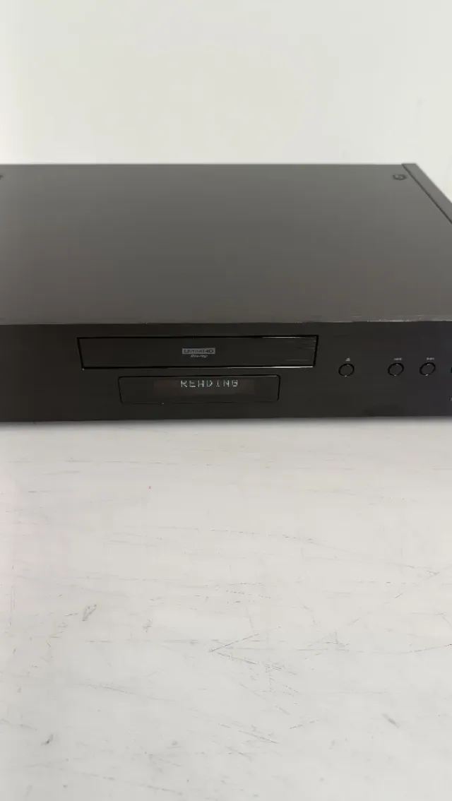 Reproductor Blu-ray Panasonic W8Y2810