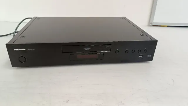 Reproductor Blu-ray Panasonic W8Y2810