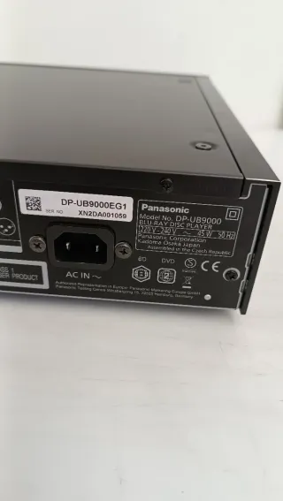 Reproductor Blu-ray Panasonic W8Y2810