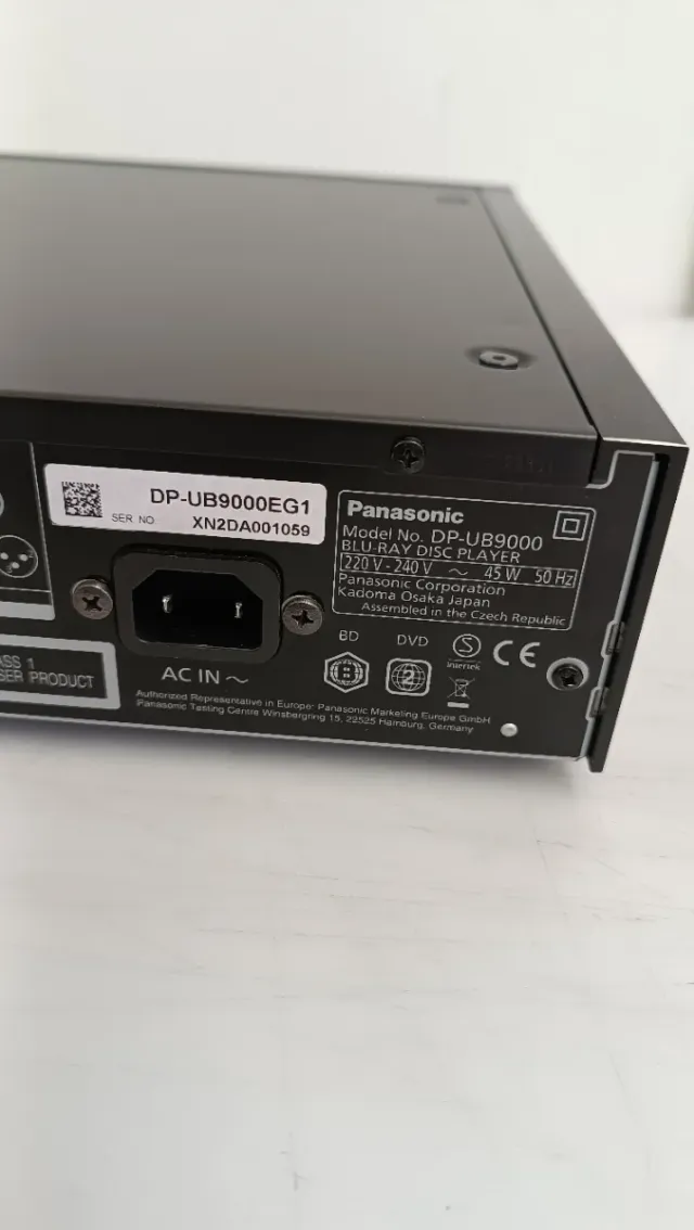 Reproductor Blu-ray Panasonic W8Y2810