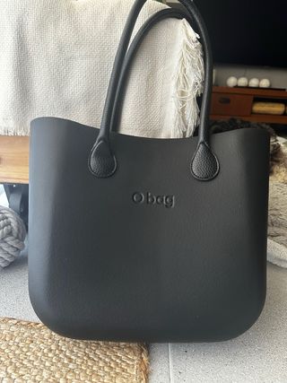 Bolso O Bag clásico negro – Nueva