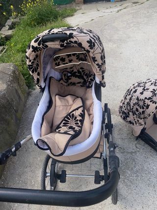 Carro de bebé como nuevo
