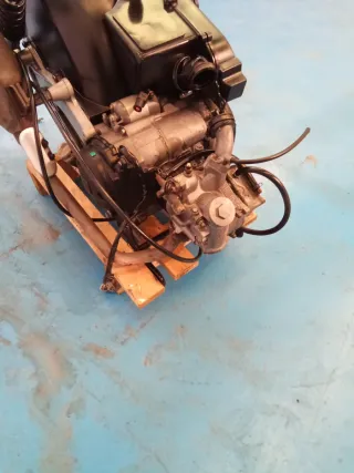 Motor Suzuki Burgman 2004