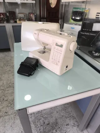 Maquina de coser Kenmore