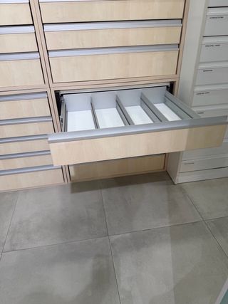 Cajoneras Farmacia Tecnyfarma Madera y Metal