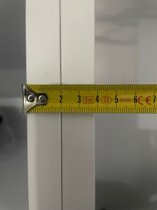 Armario modular blanco sin puertas