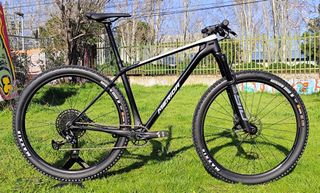 Bicicleta Merida BigNine 5000 Carbono