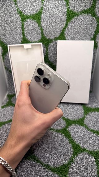 iPhone 15 Pro Max 256gb Silver - Come Nuovo