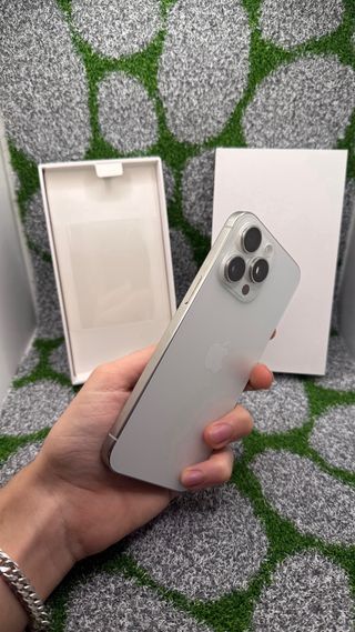 iPhone 15 Pro Max 256gb Silver - Come Nuovo